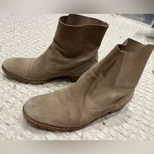 n.d.c. Handmade suede bootie size 36